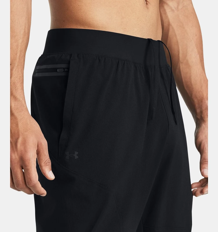 מכנס אנדר ארמור UNDER ARMOUR בצבע שחור