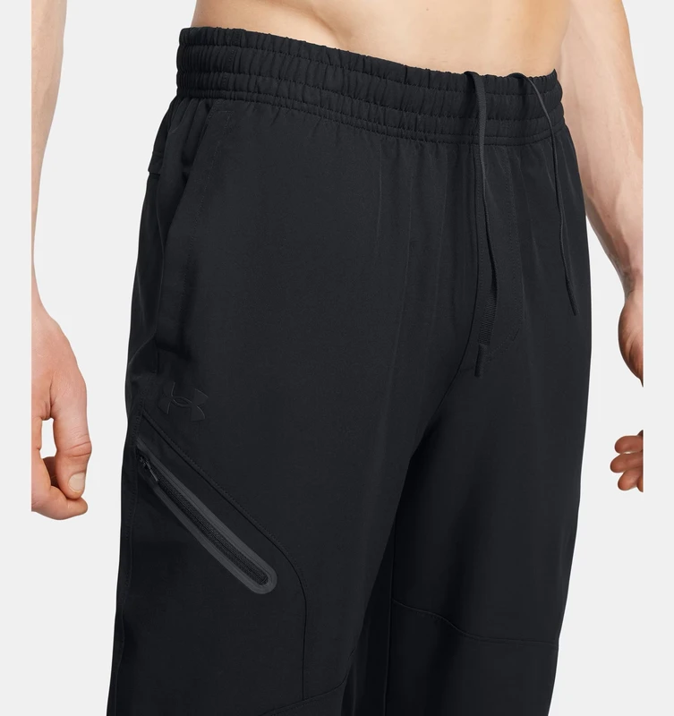 מכנס אנדר ארמור UNDER ARMOUR בצבע שחור