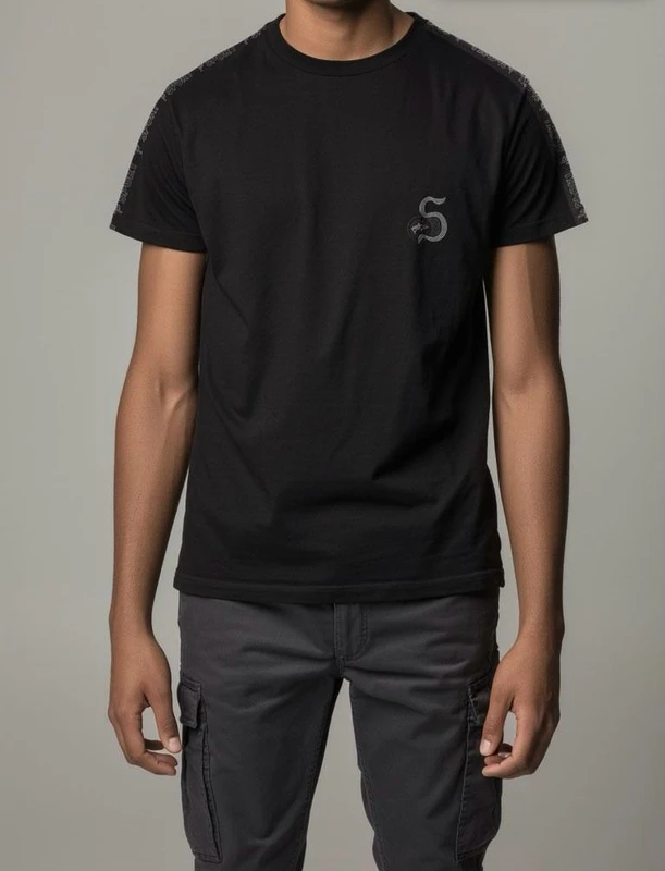 חולצת טי שירט שרוול קצר של shark sport בצבע שחור