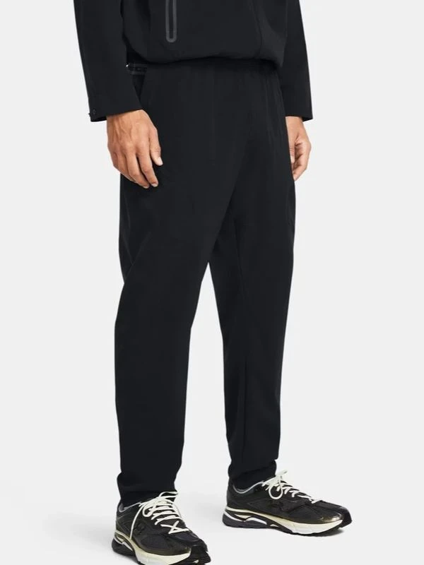 מכנס אנדר ארמור UNDER ARMOUR בצבע שחור