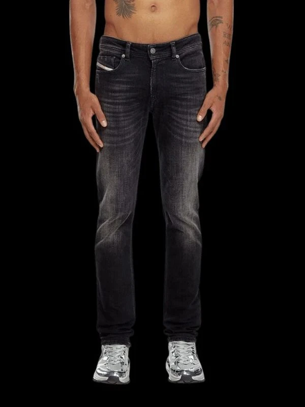 ג׳ינס דיזל לגבר DIESEL 1979- Sleenker גזרת skinny