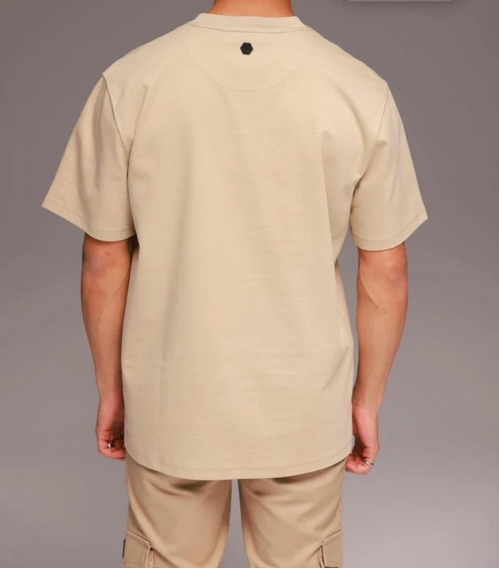 חולצת טישירט שרוול קצר של Roberto Vino