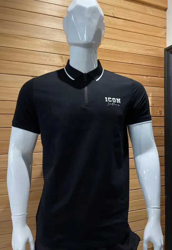 חולצת טי שירט עם צווארון של Icon Paris