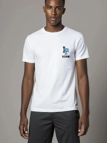 חולצת טי שירט של Icon Paris