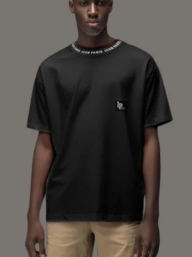 חולצת טי שירט של Icon Paris בצבע שחור