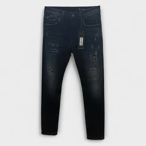 ג'ינס Eleven Four